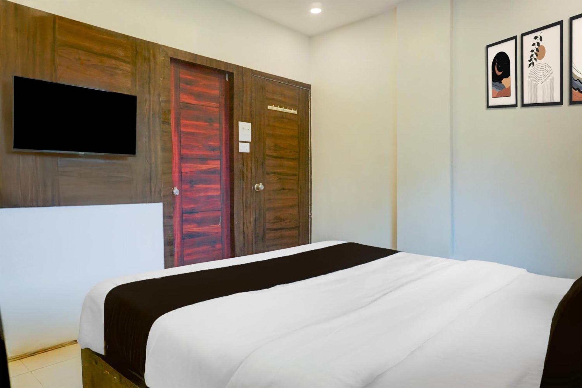 Super Hotel O Laxman Nagar Baner Poona Buitenkant foto
